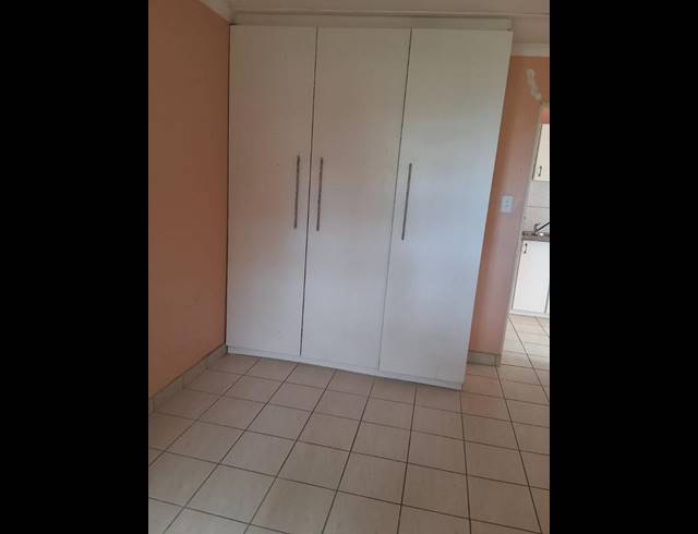 2 BEDROOM PROPERTY TO RENT IN ESCOMBE
